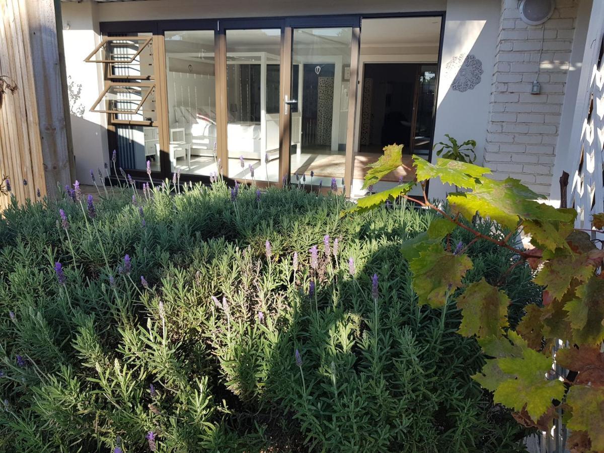 Spacious Garden Unit On Fordyce Port Elizabeth Exterior foto